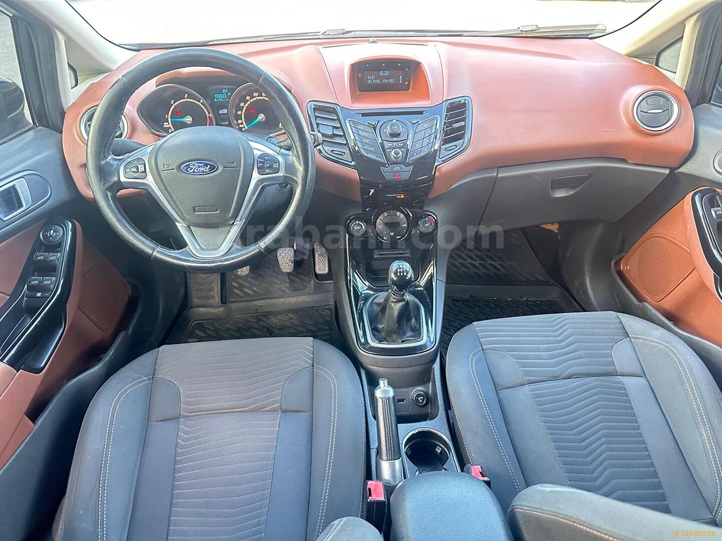 Sahibinden Ford Fiesta 1.5 TDCi Titanium 2013 Model Ankara 225.000 km Siyah 4