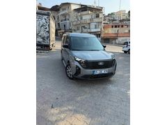 Sahibinden Ford Tourneo Courier 1.5 EcoBlue Titanium 2024 Model  7.200 km Gri