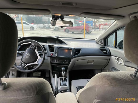 Sahibinden Honda Civic 1.6 i-VTEC ECO Elegance 2015 Model 