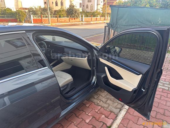 HATASIZ BOYASIZ 2021 Skoda Octavia 1.0 e-Tec Premium 62.000 km 