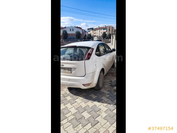 Sahibinden Ford Focus 1.6 Titanium 2011 Model  Konya,da