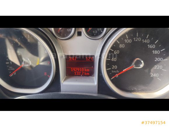 Sahibinden Ford Focus 1.6 Titanium 2011 Model  Konya,da