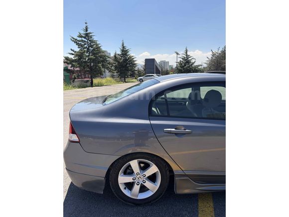 Sahibinden Honda Civic 1.6 i-VTEC Elegance 2010 Model 