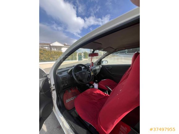 Sahibinden Opel Corsa 1.3 CDTI Enjoy 2005 Model 