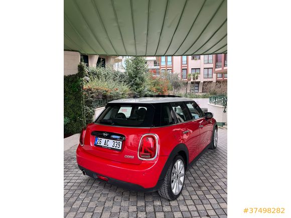İlk Sahibinden Servis bakımlı orjinal Mini Cooper 2020 Model 