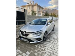 Sahibinden Renault Megane 1.3 TCe Icon 2023 Model 