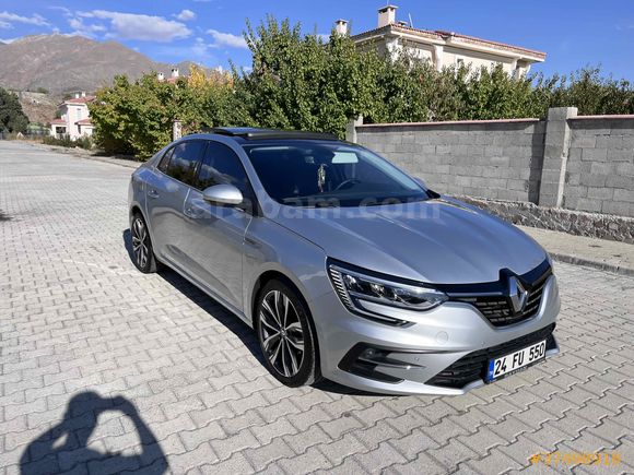 Sahibinden Renault Megane 1.3 TCe Icon 2023 Model 
