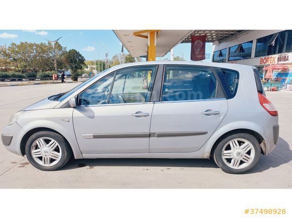 Sahibinden Renault Scenic 1.6 16v  Privilege 2004 Model