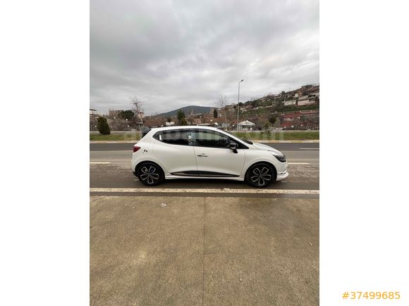 Sahibinden Renault Clio 1.5 dCi Joy 2017 Model  210000km Beyaz