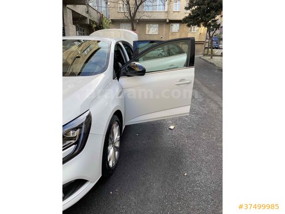 Sahibinden Renault Megane 1.5 Blue DCI Icon 2020 Model 