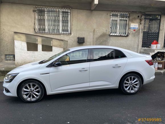 Sahibinden Renault Megane 1.5 Blue DCI Icon 2020 Model 
