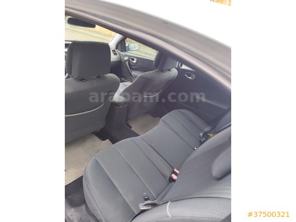 Sahibinden Renault Megane 1.6 Dynamique 2004 Model