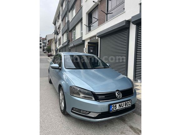 Takas olur Volkswagen Passat 1.6 TDi BlueMotion Comfortline 2012 Model 