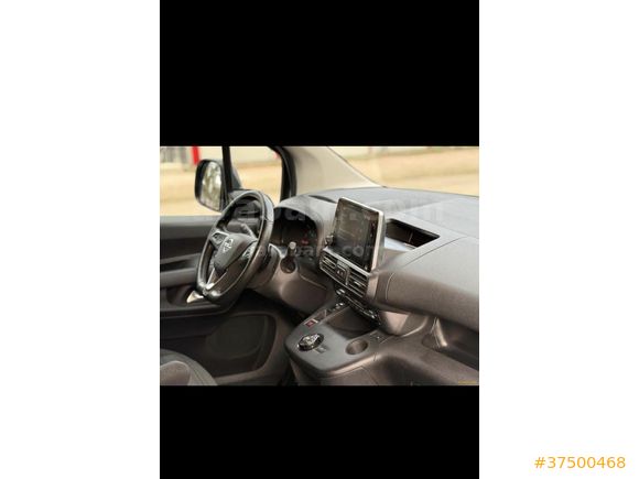 Sahibinden Opel Combo 1.5 CDTI Edition 2023 Model