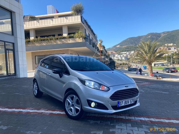 Sahibinden Ford Fiesta 1.25 Trend 2013 Model