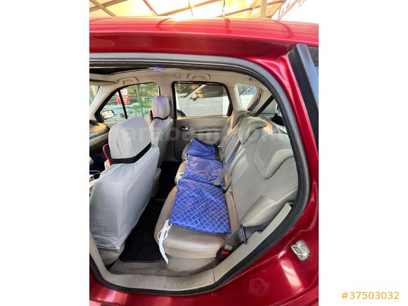 Sahibinden Renault Scenic 1.5 dCi Authentique 2006 Model  350.000 km Kırmızı