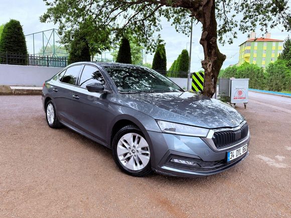 Sahibinden Skoda Octavia 1.5 e-Tec Elite 2021 Model