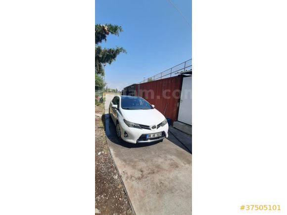 Sahibinden Toyota Auris 1.6 Advance Skypack 2015 Model