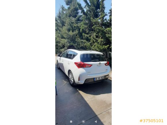 Sahibinden Toyota Auris 1.6 Advance Skypack 2015 Model