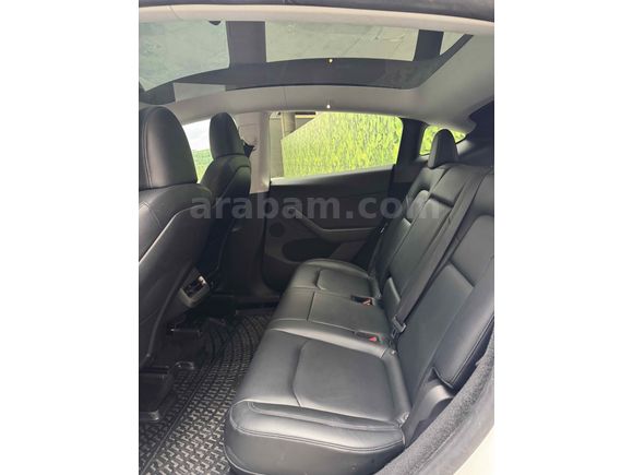 Sahibinden Tesla Model Y Standart Range 2024 Model 