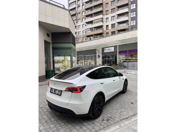 Sahibinden Tesla Model Y Standart Range 2024 Model 