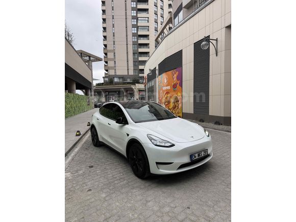 Sahibinden Tesla Model Y Standart Range 2024 Model 