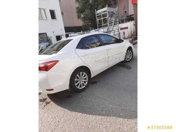 Sahibinden Toyota Corolla 1.6 Advance 2015 Model