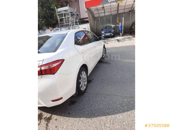 Sahibinden Toyota Corolla 1.6 Advance 2015 Model