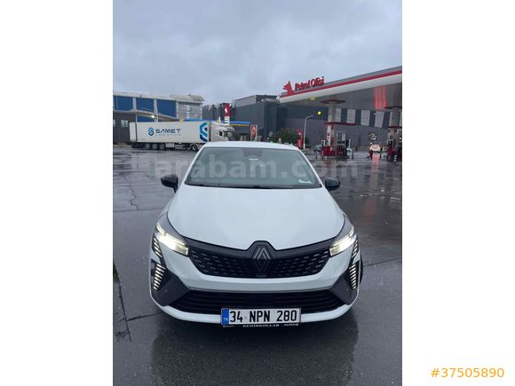 Sahibinden Renault Clio 1.0 TCe Techno Esprit Alpine 2025 Model 
