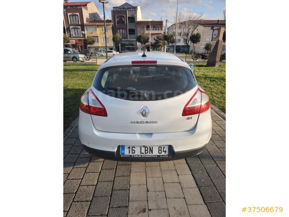 Sahibinden Renault Megane 1.5 dCi Dynamique 2012 Model Bursa