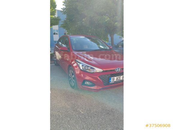 Sahibinden Hyundai i20 1.4 MPI Style 2018 Model