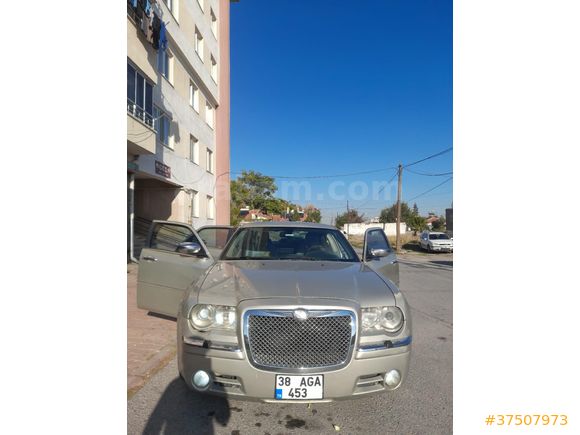 Sahibinden Chrysler 300 C 3.0 CRD 2008 Model