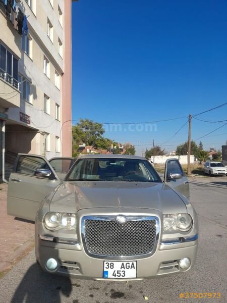 Sahibinden Chrysler 300 C 3.0 CRD 2008 Model Kayseri 340.000 km Gri