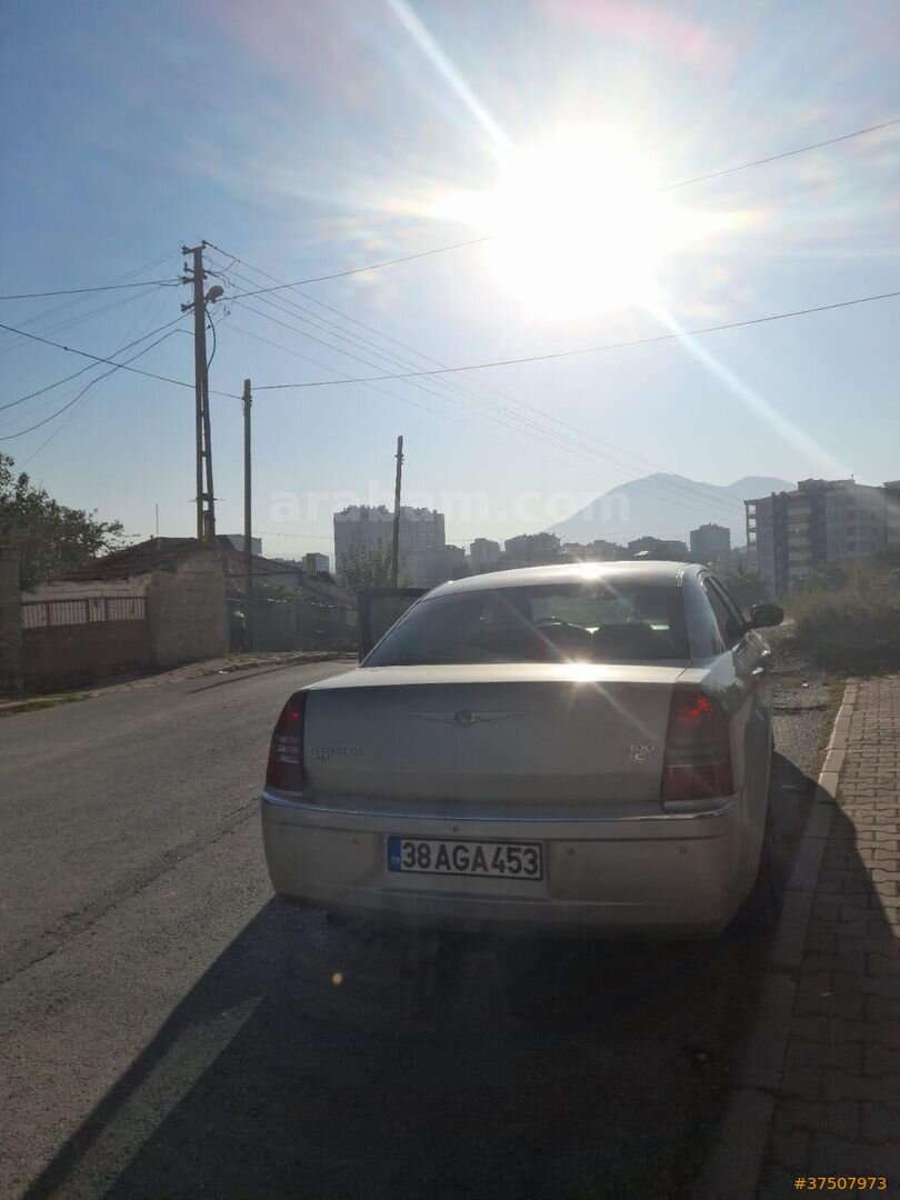 Sahibinden Chrysler 300 C 3.0 CRD 2008 Model Kayseri 340.000 km Gri 3