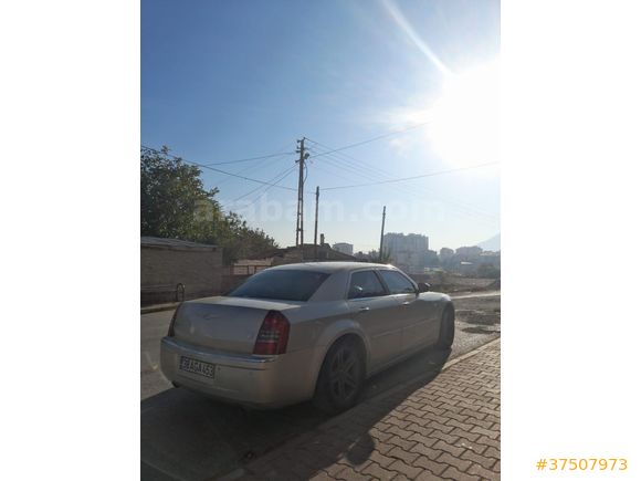 Sahibinden Chrysler 300 C 3.0 CRD 2008 Model