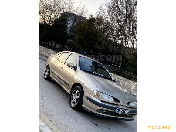 Sahibinden Renault Megane 2.0 RXT 1998 Model