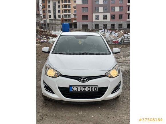 Sahibinden Hyundai i20 1.2 D-CVVT Sense 2012 Model 