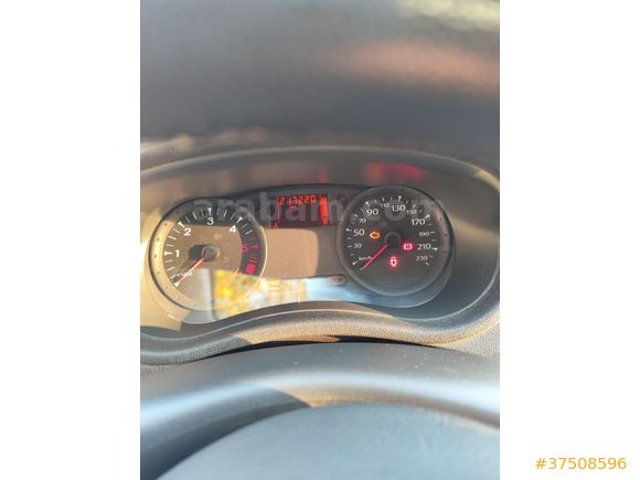Sahibinden Renault Clio 1.5 dCi Authentique 2011 Model