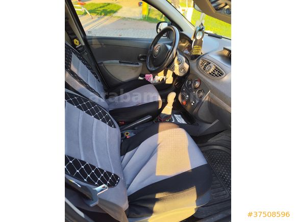 Sahibinden Renault Clio 1.5 dCi Authentique 2011 Model