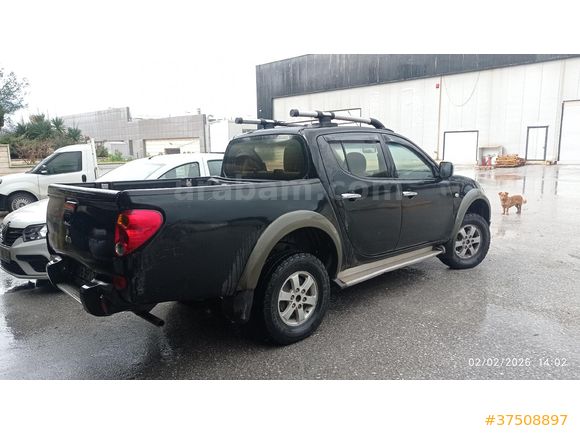 Sahibinden Mitsubishi L 200 4x2 Intense 2011 Model