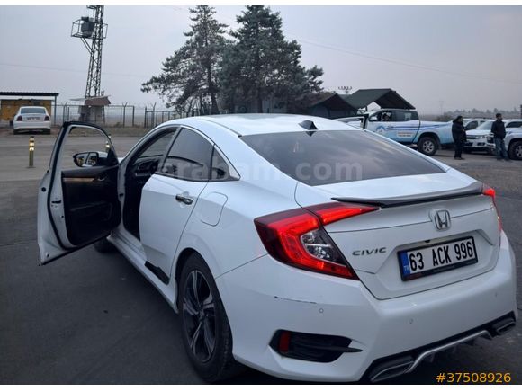 Sahibinden Honda Civic 1.6 i-VTEC Eco Executive 2020 Model