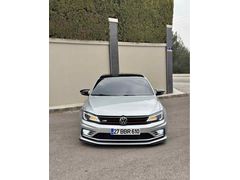 Sahibinden Volkswagen Jetta 1.6 TDi Trendline 2013 Model  270.000 km Gri (metalik)