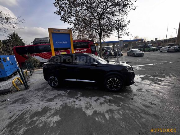 Sahibinden Peugeot 2008 1.2 PureTech GT Line 2020 Model İstanbul 122.000 km Siyah