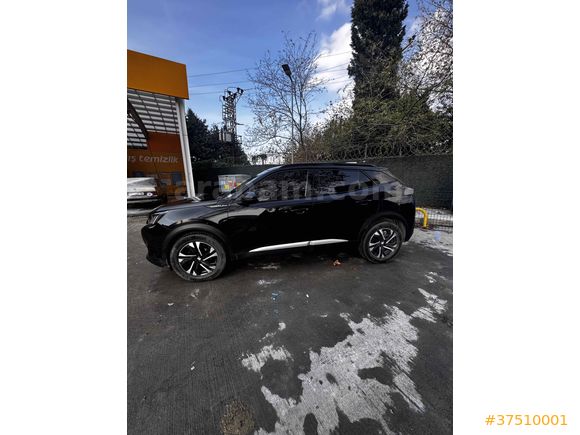 Sahibinden Peugeot 2008 1.2 PureTech GT Line 2020 Model İstanbul 122.000 km Siyah