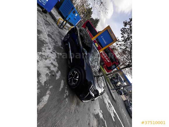 Sahibinden Peugeot 2008 1.2 PureTech GT Line 2020 Model İstanbul 122.000 km Siyah