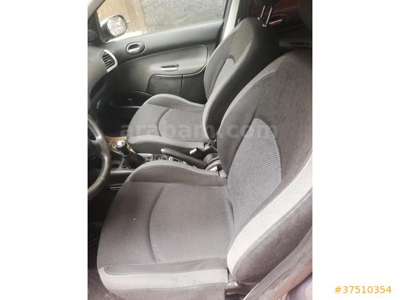 Sahibinden Peugeot 206+ 1.4 HDi Envy 2012 Model