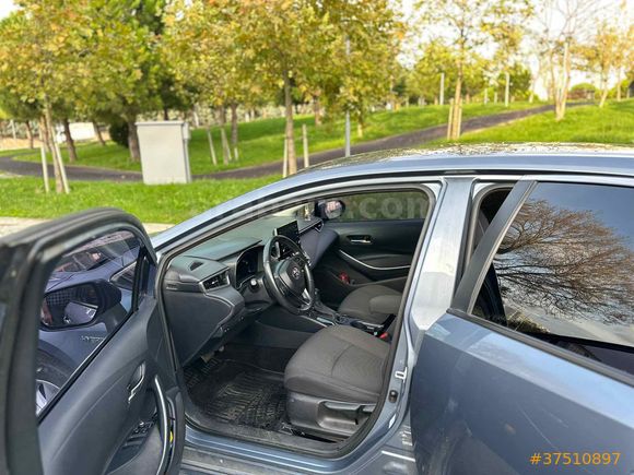 Sahibinden Toyota Corolla 1.5 Dream 2021 Model 