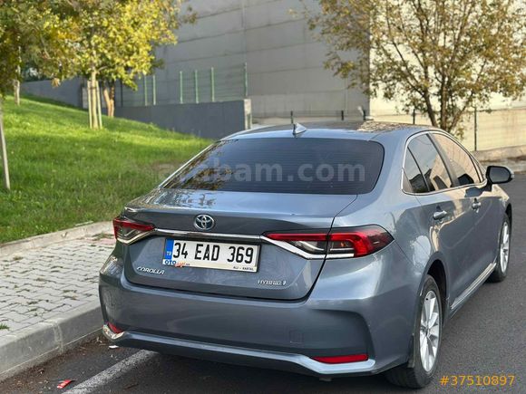 Sahibinden Toyota Corolla 1.5 Dream 2021 Model 