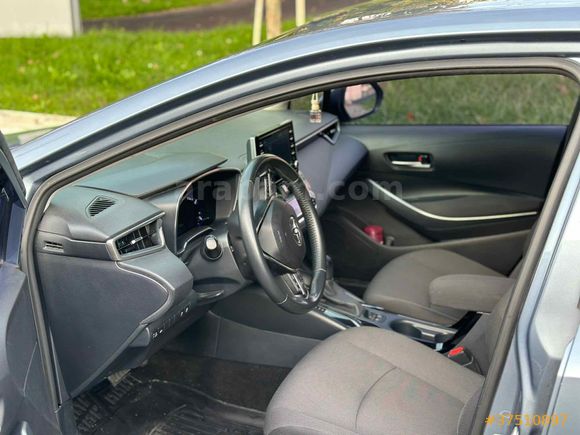 Sahibinden Toyota Corolla 1.5 Dream 2021 Model 