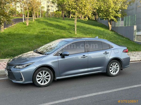 Sahibinden Toyota Corolla 1.5 Dream 2021 Model 